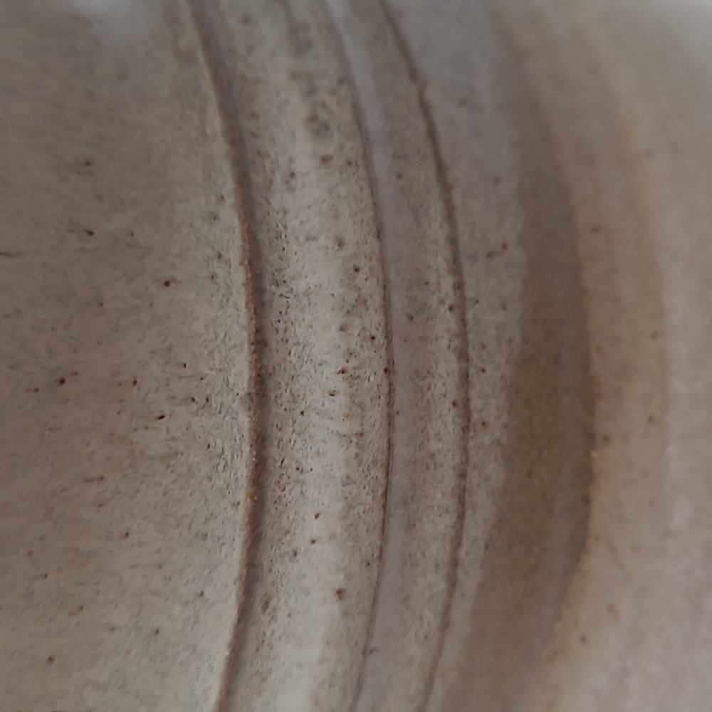 Signed Pottery vase - Picture 6 of 7